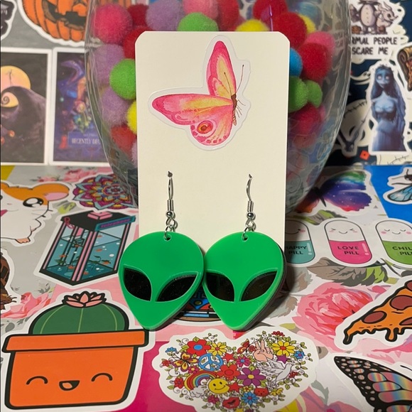 5/$25 Alien Earrings